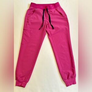 FIGS Zamora Jogger Scrub Pants
Electric Orchid size XSP